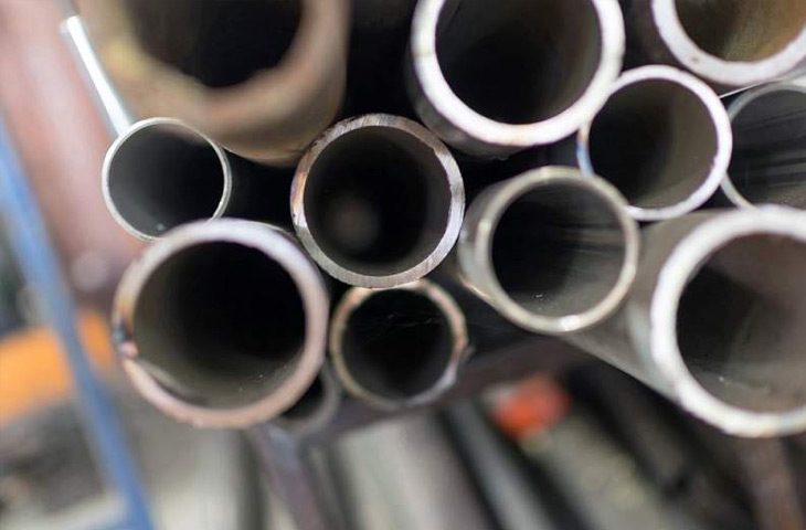Tubos de condução: confira a importância deste tubo de aço para indústria